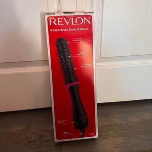 Revlon Round Brush Dryer & Styler